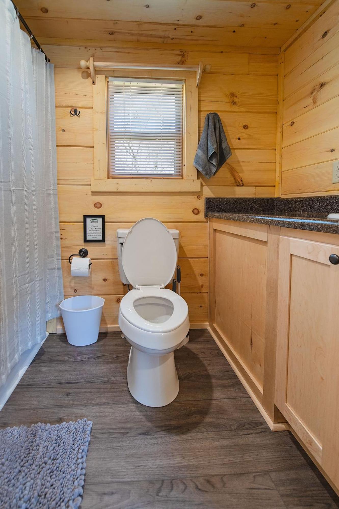 Meg Cabin Tiny Rustic Comfort On Lookout Mtn Chattanooga Exterior foto