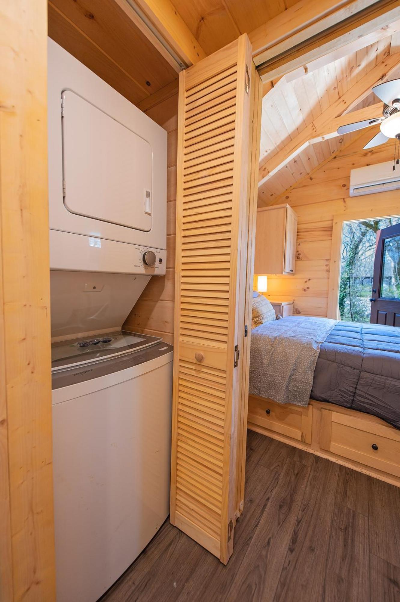 Meg Cabin Tiny Rustic Comfort On Lookout Mtn Chattanooga Exterior foto