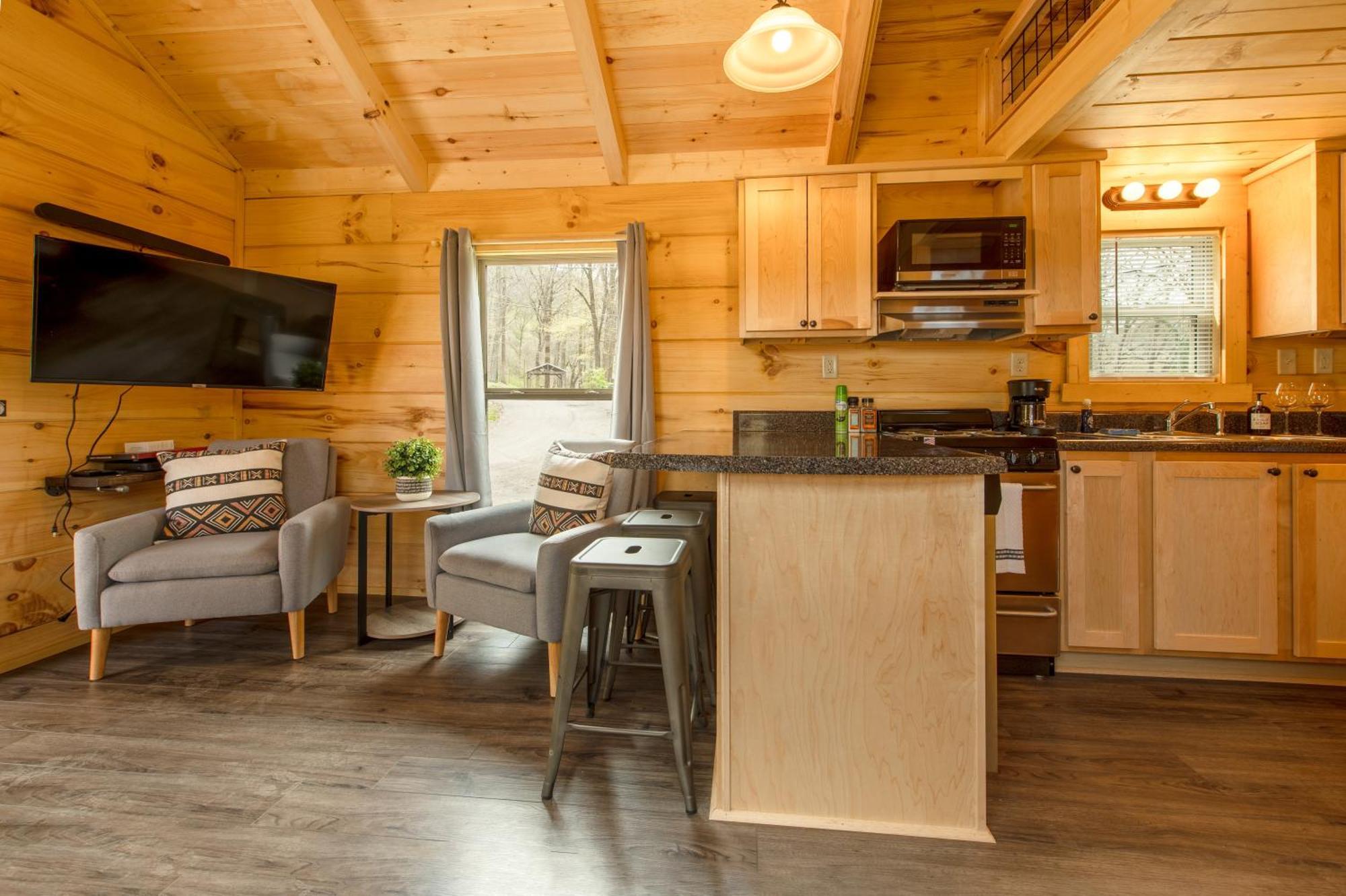 Meg Cabin Tiny Rustic Comfort On Lookout Mtn Chattanooga Exterior foto